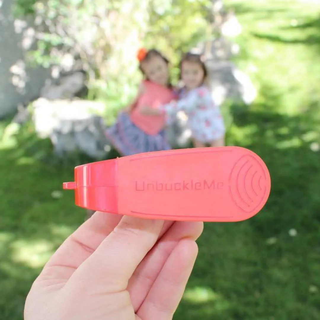 UnbuckleMe Car Seat Buckle Release Tool - Image 21